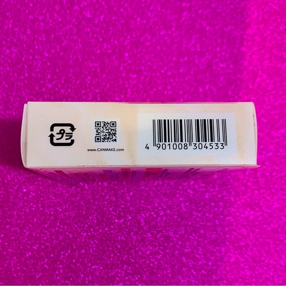 CANMAKE TOKYO Marshmallow finishing blur powder : ML - Picture 7 of 14